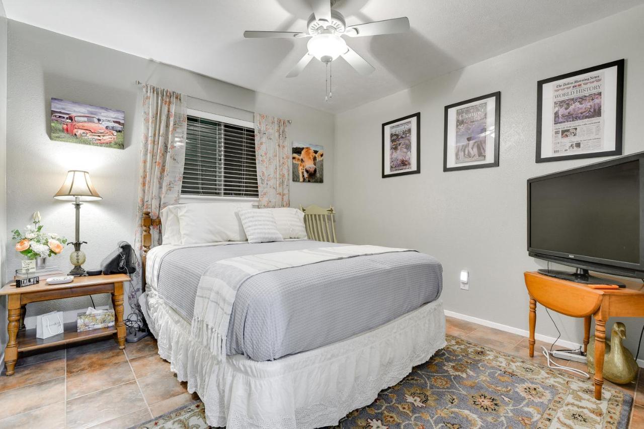 Arlington Home With Patio, Walk To Atandt Stadium! المظهر الخارجي الصورة
