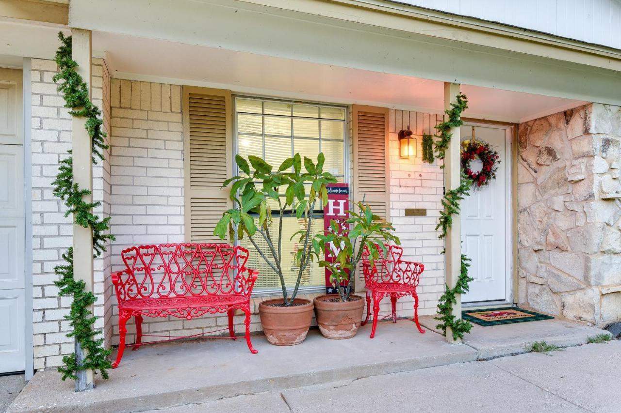 Arlington Home With Patio, Walk To Atandt Stadium! المظهر الخارجي الصورة